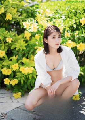 Mio Kudo 工藤美桜, Young Jump 2021 No.40 (ヤングジャンプ 2021年40号)