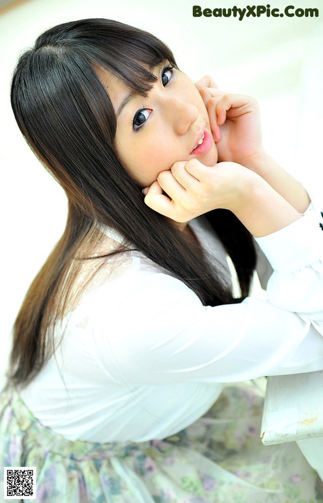Yui Asano - Monstercurve Photo Com No.90c019
