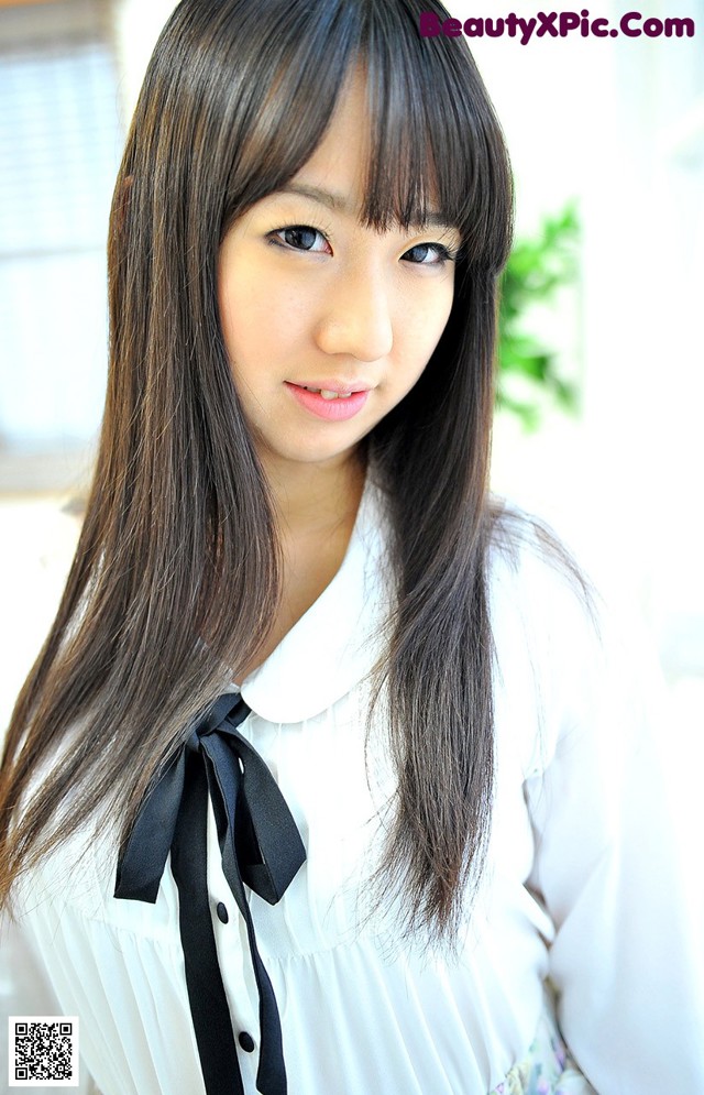 Yui Asano - Monstercurve Photo Com No.90c019